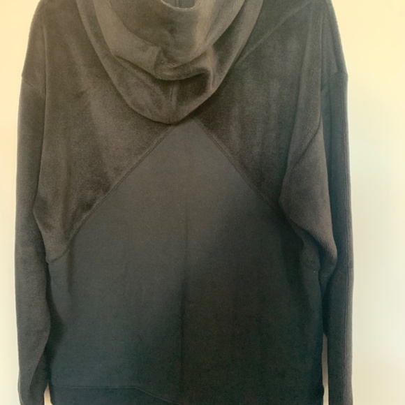 Oversized Velvety Hoodie: Puma - Picture 10 of 13